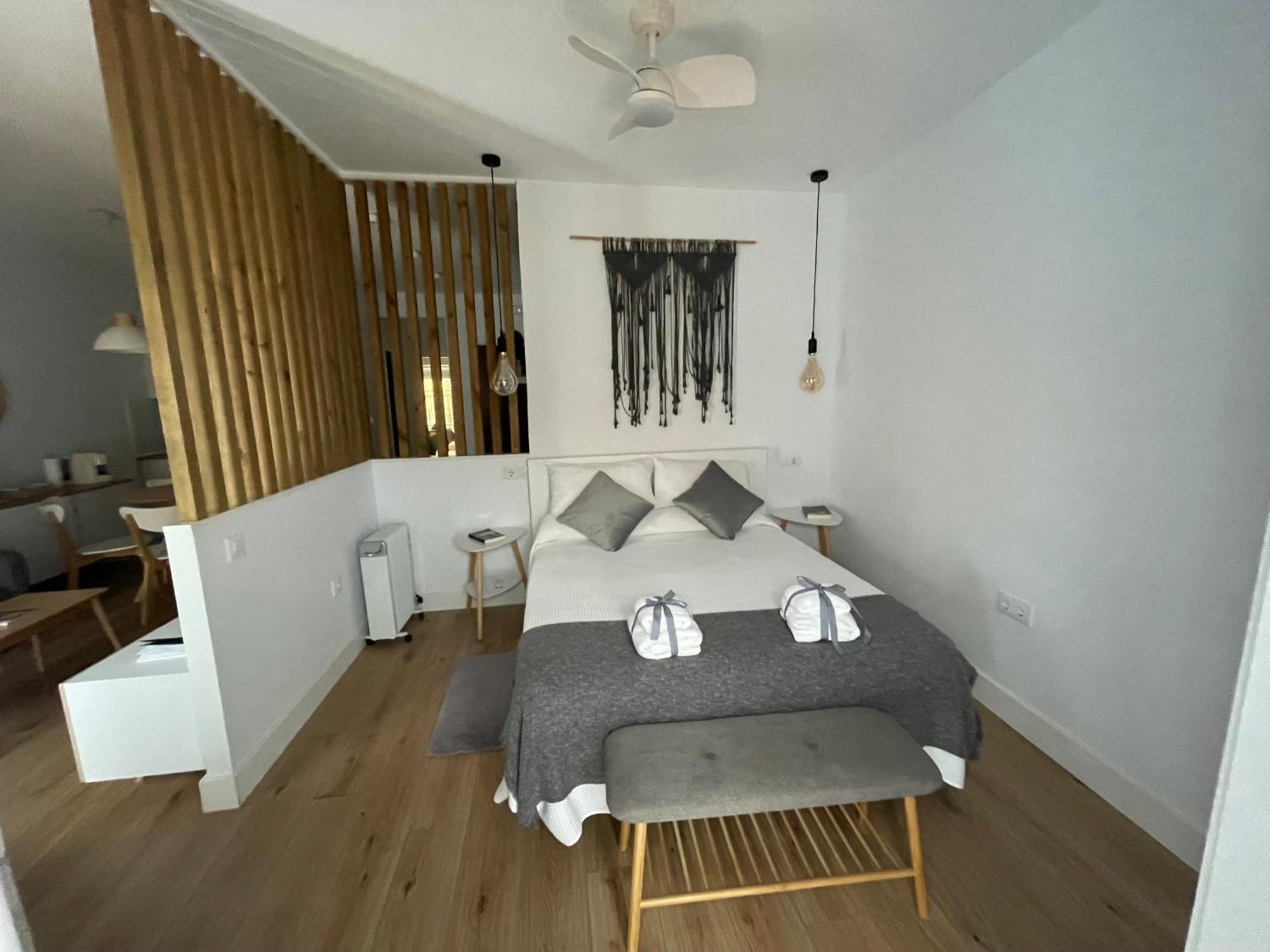 Torre De Ambroz Apartment Plasencia Bagian luar foto
