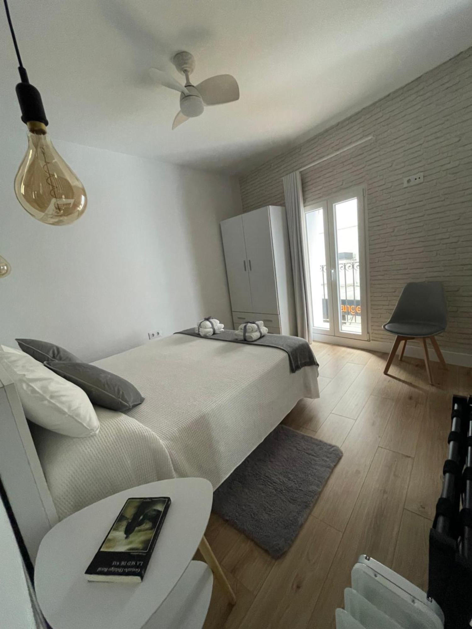 Torre De Ambroz Apartment Plasencia Bagian luar foto